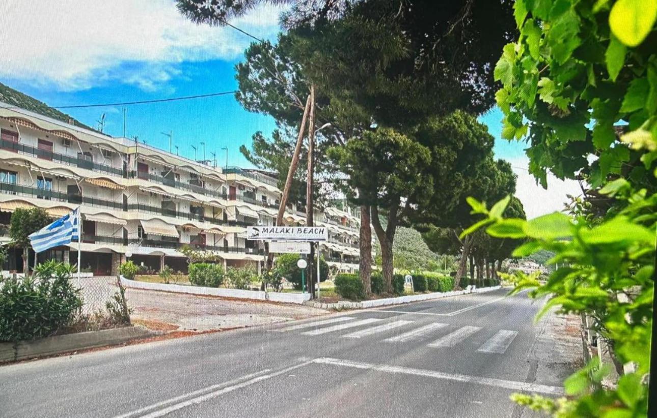 Sun & Sea : Malaki Seaside Apartment ภายนอก รูปภาพ